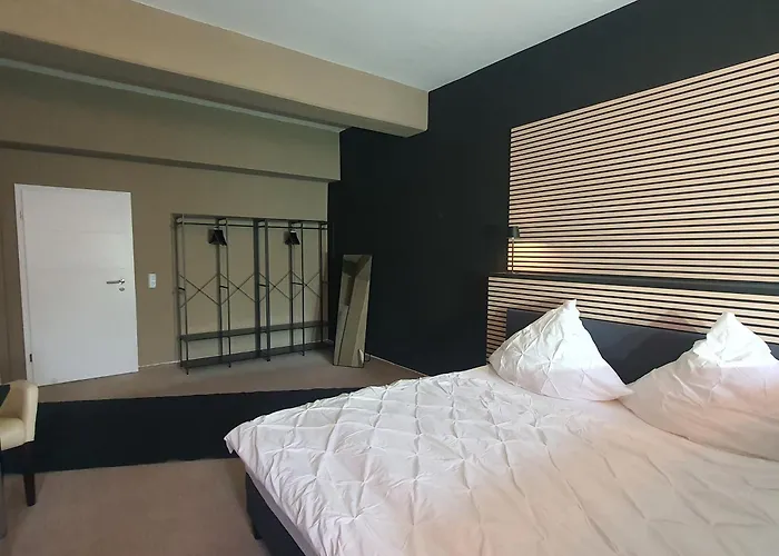 Sam - Your Cozy Near Hamburg-airport Hotel *