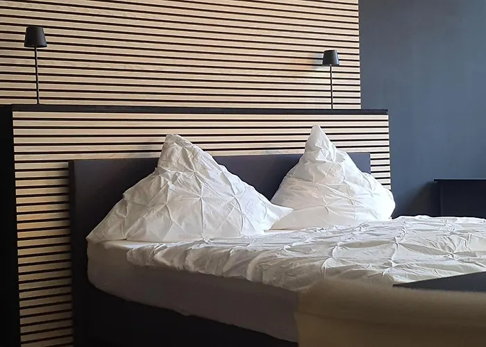 Sam - Your Cozy Near Hamburg-airport Hotel *