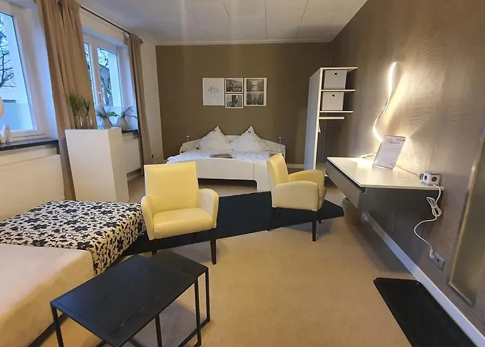 Hotel Sam - Your Cozy Near Hamburg-airport *